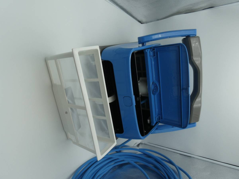 Aspirador elétrico ORCA 300" para piscinas