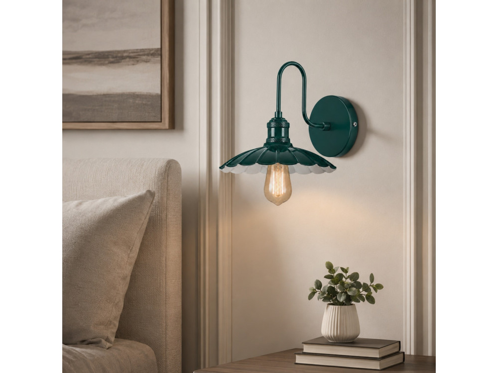Candeeiro de parede em metal «Vola» - 25 x 30 cm - Verde
