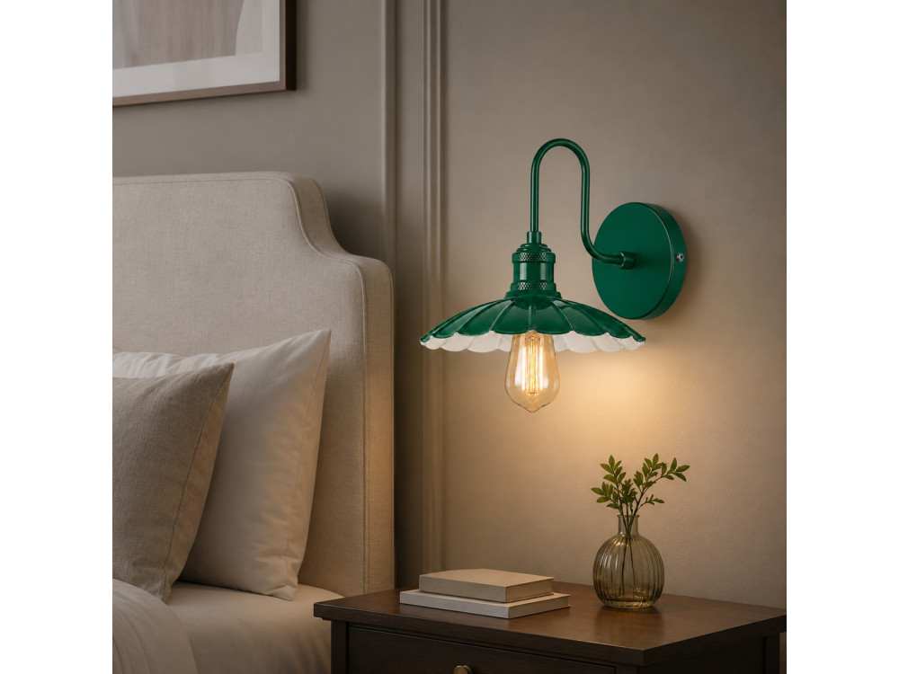 Candeeiro de parede em metal «Volan» - 25 x 30 cm - Verde