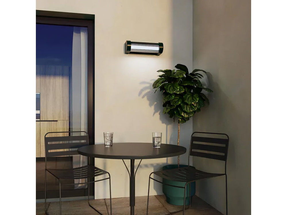 Aplique solar e recarregável Booster "Loma" 150 a 900 Lumen - Preto